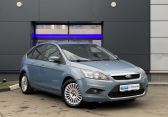 Подержанный автомобиль Ford Focus Hatchback 2010 года (3 фото)