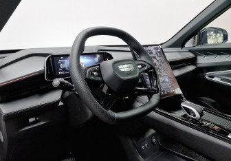 Подержанный автомобиль Geely Cityray 2024 года (15 фото)