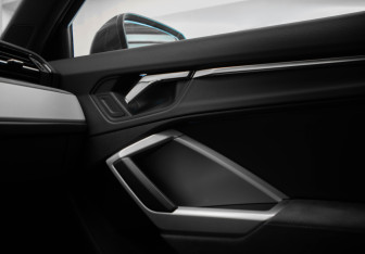 Подержанный автомобиль Audi Q3 Sportback 2020 года (25 фото)