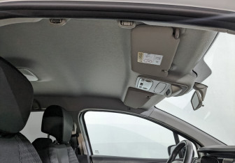 Подержанный автомобиль Renault Kaptur 2017 года (23 фото)