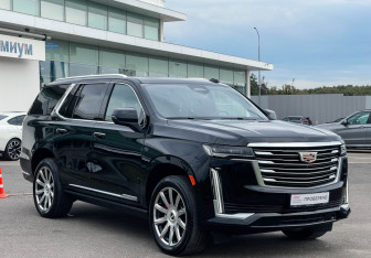 Подержанный автомобиль Cadillac Escalade Suv 2021 года (3 фото)