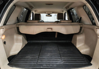 Подержанный автомобиль Land Rover Freelander 2012 года (14 фото)