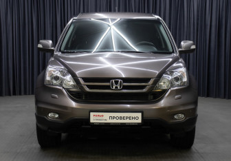Подержанный автомобиль Honda CR-V 2012 года (2 фото)