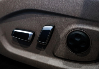 Подержанный автомобиль Voyah Free 2022 года (13 фото)