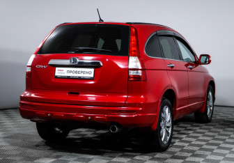 Подержанный автомобиль Honda CR-V 2011 года (5 фото)