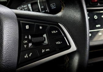 Подержанный автомобиль Москвич 3 2023 года (29 фото)