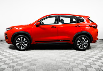 Подержанный автомобиль Exeed LX 2022 года (8 фото)