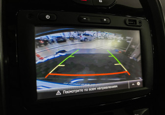 Подержанный автомобиль Renault Duster 2016 года (14 фото)