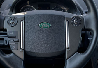 Подержанный автомобиль Land Rover Freelander 2013 года (15 фото)