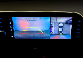 Подержанный автомобиль Hyundai Sonata 2022 года (26 фото)