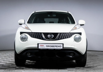 Подержанный автомобиль Nissan Juke 2011 года (2 фото)