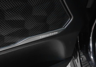 Подержанный автомобиль Hyundai Santa Fe 2022 года (19 фото)