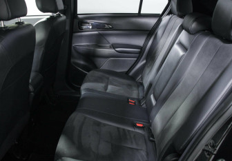 Подержанный автомобиль Mitsubishi Eclipse Cross 2021 года (12 фото)