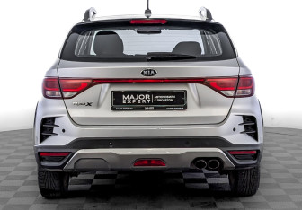 Подержанный автомобиль Kia Rio Hatchback 2021 года (6 фото)