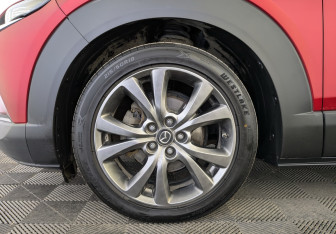 Подержанный автомобиль Mazda CX-30 2021 года (18 фото)