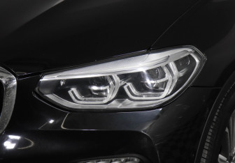 Подержанный автомобиль BMW X3 2020 года (7 фото)