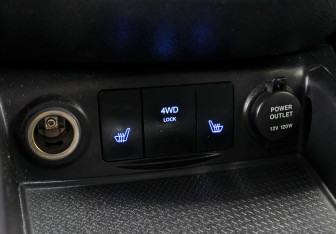 Подержанный автомобиль Hyundai Santa Fe 2007 года (19 фото)