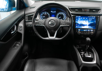 Подержанный автомобиль Nissan X-Trail 2021 года (9 фото)