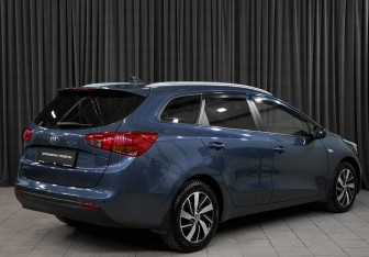 Подержанный автомобиль Kia Ceed Wagon 2017 года (4 фото)