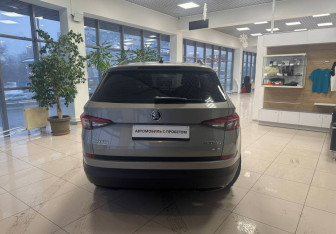 Подержанный автомобиль Skoda Kodiaq 2019 года (6 фото)