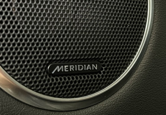 Подержанный автомобиль Land Rover Range Rover Sport 2019 года (17 фото)