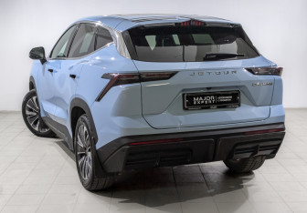 Подержанный автомобиль Jetour Dashing 2023 года (7 фото)