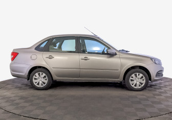 Подержанный автомобиль LADA (ВАЗ) Granta Sedan 2022 года (4 фото)
