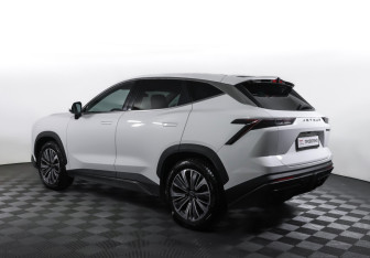 Подержанный автомобиль Jetour Dashing 2023 года (7 фото)