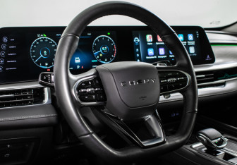 Подержанный автомобиль Chery Arrizo 8 2023 года (14 фото)