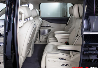 Подержанный автомобиль Voyah Dream 2023 года (8 фото)