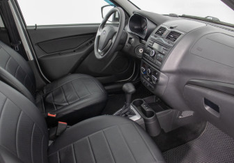 Подержанный автомобиль LADA (ВАЗ) Granta Liftback 2020 года (9 фото)