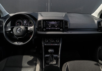 Подержанный автомобиль Skoda Karoq 2021 года (9 фото)
