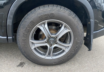 Подержанный автомобиль Nissan X-Trail 2007 года (12 фото)