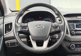Подержанный автомобиль Hyundai Creta 2020 года (14 фото)