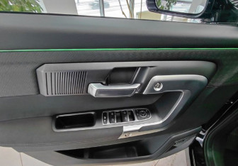 Подержанный автомобиль Jaecoo J7 2023 года (14 фото)