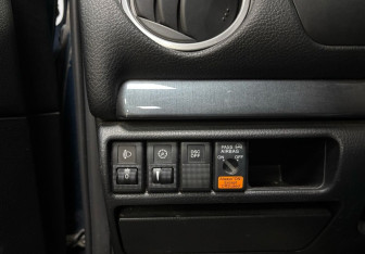 Подержанный автомобиль Mazda 6 Wagon 2005 года (15 фото)