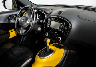 Подержанный автомобиль Nissan Juke 2014 года (10 фото)