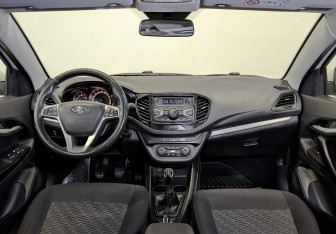 Подержанный автомобиль LADA (ВАЗ) Vesta Wagon 2021 года (14 фото)