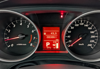 Подержанный автомобиль Mitsubishi ASX 2014 года (16 фото)