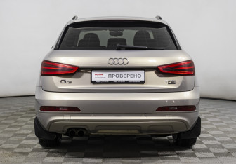 Подержанный автомобиль Audi Q3 2014 года (6 фото)