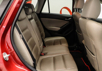 Подержанный автомобиль Mazda CX-5 2014 года (21 фото)