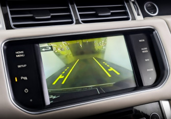 Подержанный автомобиль Land Rover Range Rover 2015 года (30 фото)