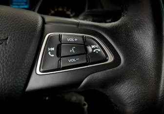 Подержанный автомобиль Ford Focus Hatchback 2018 года (30 фото)