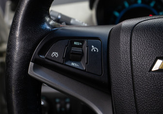 Подержанный автомобиль Chevrolet Cruze Sedan 2011 года (19 фото)