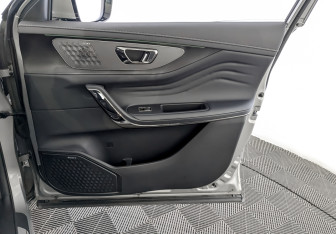 Подержанный автомобиль Exeed RX 2023 года (26 фото)