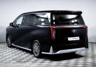 Подержанный автомобиль GAC M8 2024 года (7 фото)