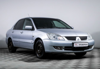 Подержанный автомобиль Mitsubishi Lancer Sedan 2007 года (3 фото)