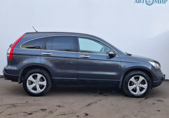 Подержанный автомобиль Honda CR-V 2008 года (4 фото)
