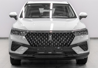 Новый FAW Bestune T77 2023 (5 фото)