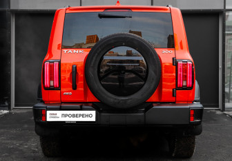 Подержанный автомобиль Tank 300 2023 года (6 фото)